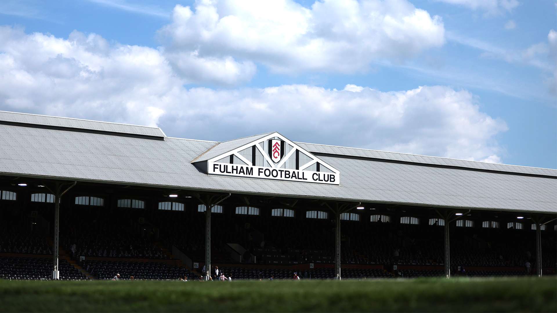 不仅如此 不仅如此